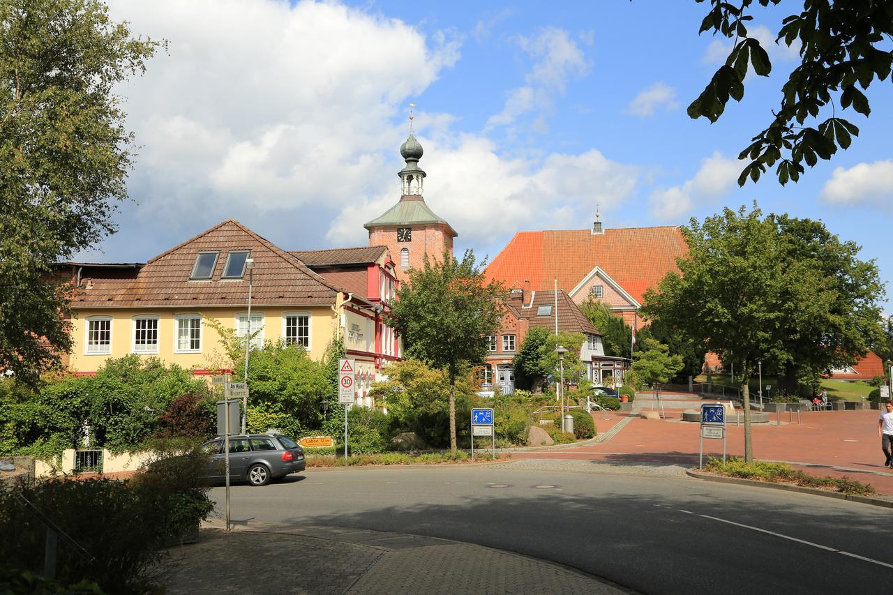 Ruser'S Hotel Schönberg in Holstein エクステリア 写真